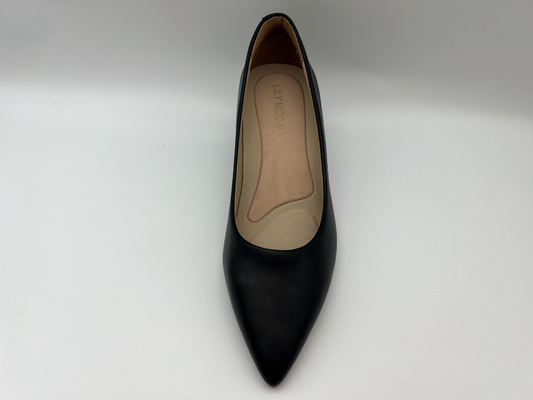 Die Abendschuh-zeigte weicher Gewebe-flacher Absatz der Nappaleder-schwarzen Frauen Toe Shoes
