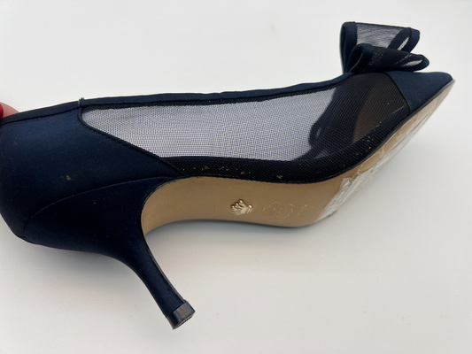 Die ledernen Abendschuh-Breathable Schwarzes SGS-Frauen gezeigt schloss Toe Heels With Mesh Butterfly