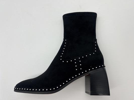 weiche Halbstiefel des Velourleders und Ausdehnung lycra Gewebe des Kleides schwarzer Frauen mit Metallreißverschlussentwurf, quadratische ABSferse
