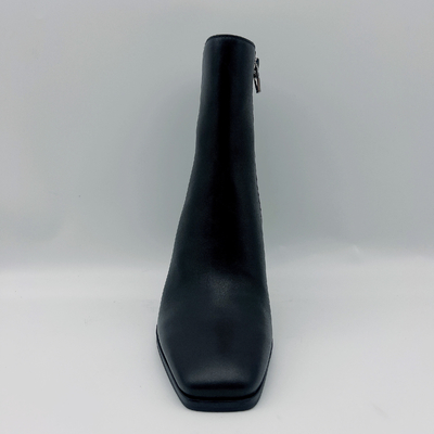 Das lederne Kleid der wasserdichten Frauen lädt zufälliges schwarzes Quadrat Toe Ankle Boots auf