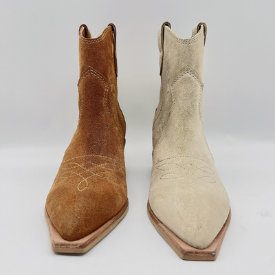 Lederne Stiefel der Mode-Frauen Kleiderbrown/Beige mit Blumen-Stickerei