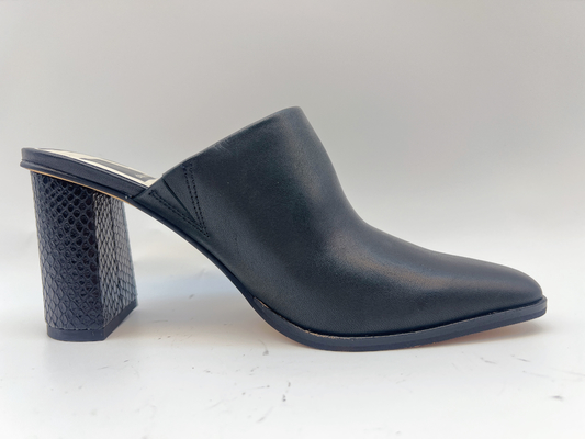 Einteiliges oberes Schuh-weiches Nappaleder-schwarzes Quadrat Toe Pump Shoes