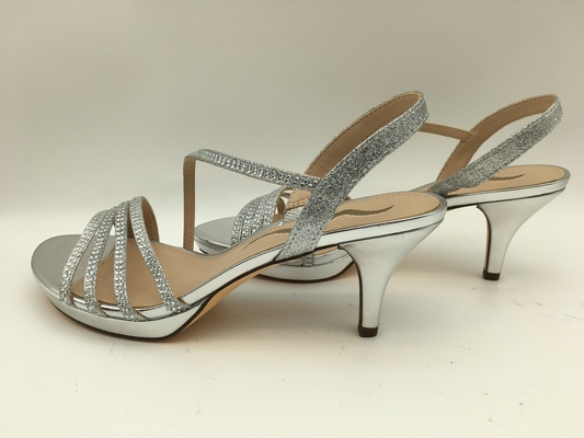 3cm Fersen-Damen überziehen weich die Sandalen mit Leder, die mit funkelndem Edelstein silbern sind
