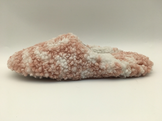 Rosa-/Knochen-weiche Frauenschuhe naher Toe Two Tone Fur With eine Einheit TPR Outsole