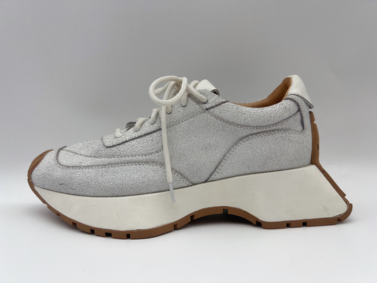 Der Basketball-Schuhe silberne der athletischer Sport-Schuh-Breathable kühlen Frauen