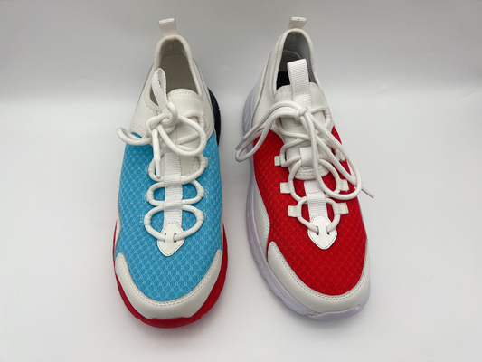Die Freizeit der roten blauen Frauen beschuht weiche Nappaleder-PU mit einer Einheit Gummi-Outsole