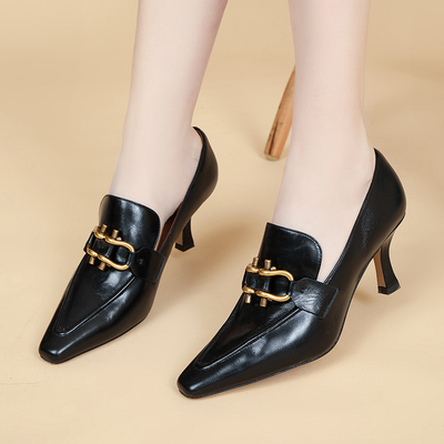 Bequeme der Müßiggänger-Schuhe der schwarzen/weißen Frauen, weicher Kuh-Lederschuhe SGS
