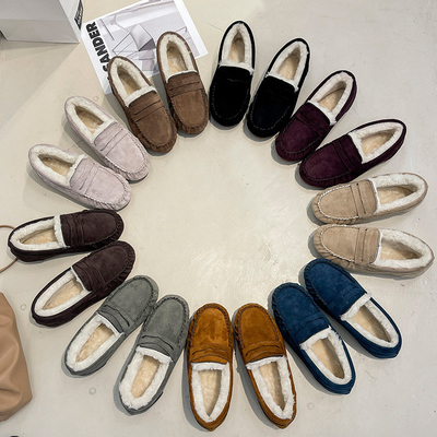 Warme Runden-Toe Velvet Cotton Plush One-Schritt-Schuhe des flachen Absatzes für Pendler