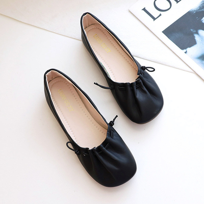 Normallack-weiches Ballett-flache Schuhe, das weiße Quadrat Toe Crinkled Rubber Flat Shoes der Frauen