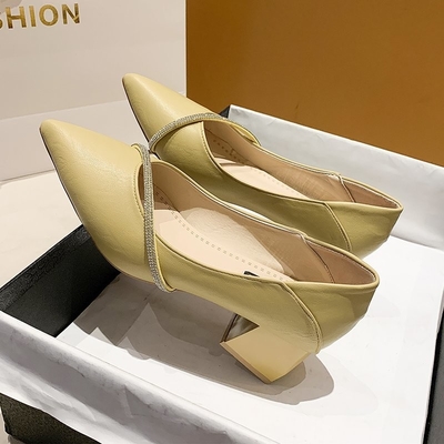 Eleganter Büro-Frühling zeigte zufällige quadratische Ferse Single Ladiess Lederschuh-4cm