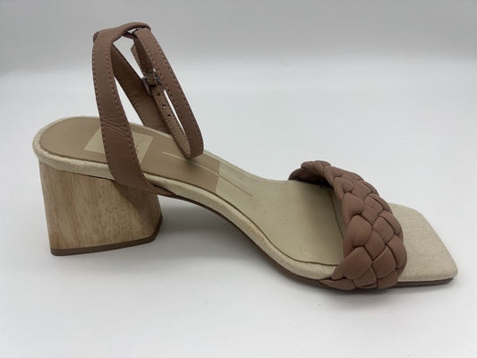 Tan Woven Ladys Soft Leather-Sandalen lugen Toe With Metal Buckle