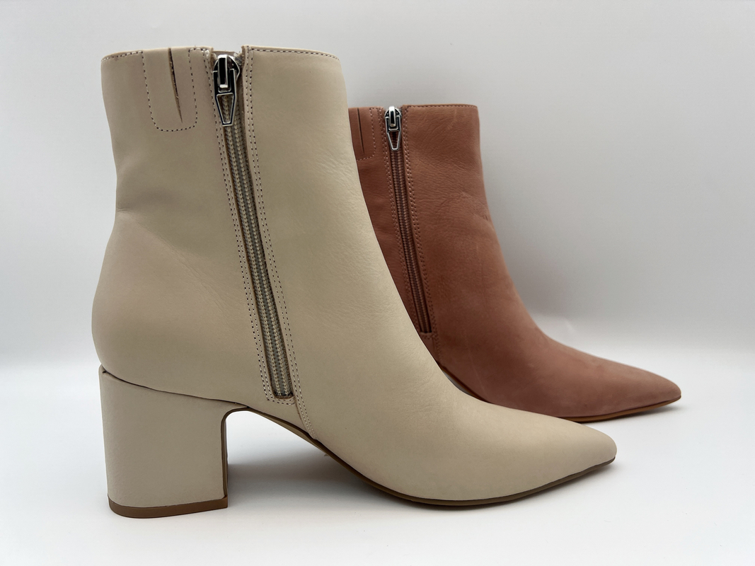 spitze Zehenhalbstiefel der Frauen mit Reißverschluss des Metall YKK, weiches Nappaleder echte lederne Kleiderstiefel